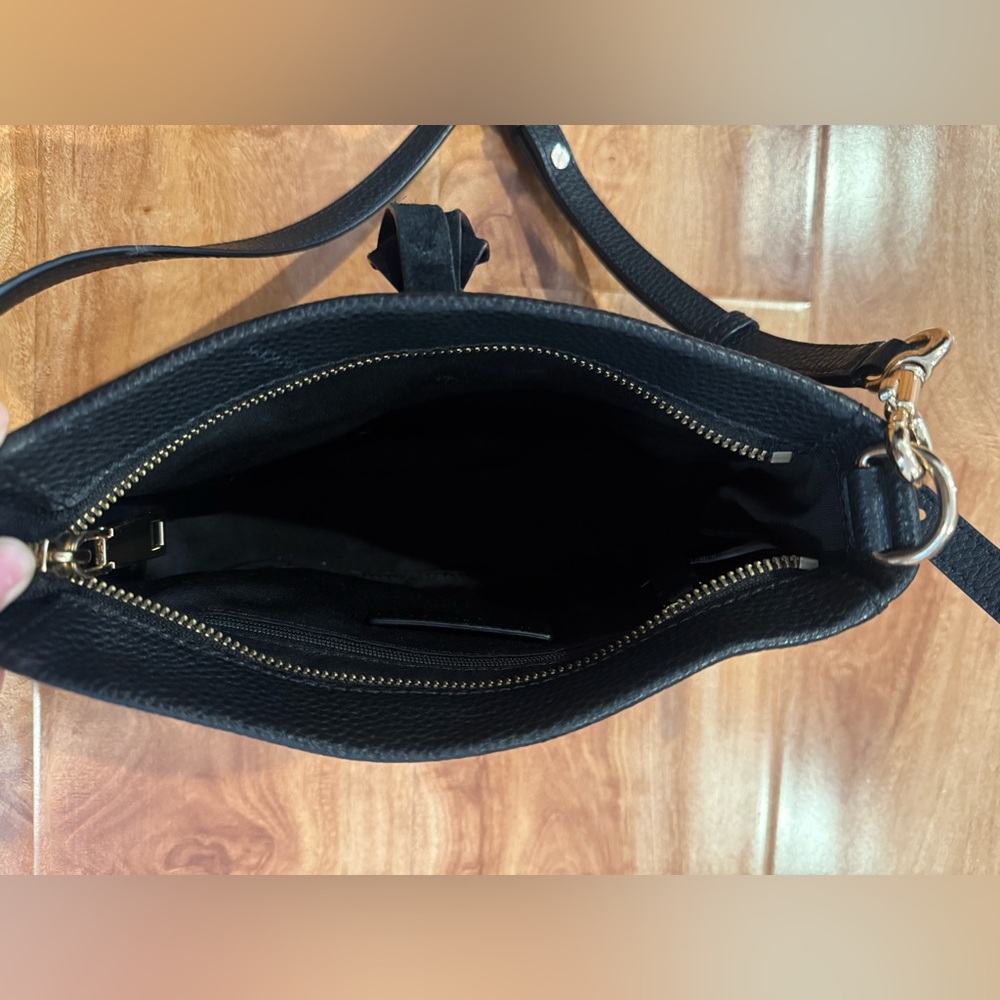 MARC JACOBS Maverick Leather Crossbody Bag - Picture 10 of 12